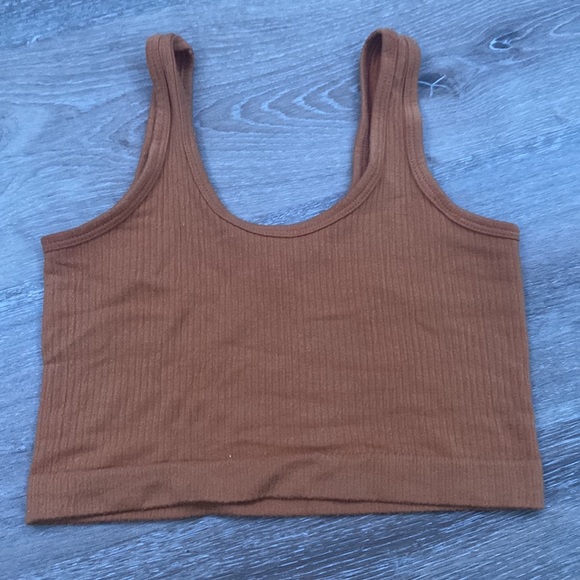 urban outfitters out from under cropped bralette top ⚡️ - Picture 2 of 3